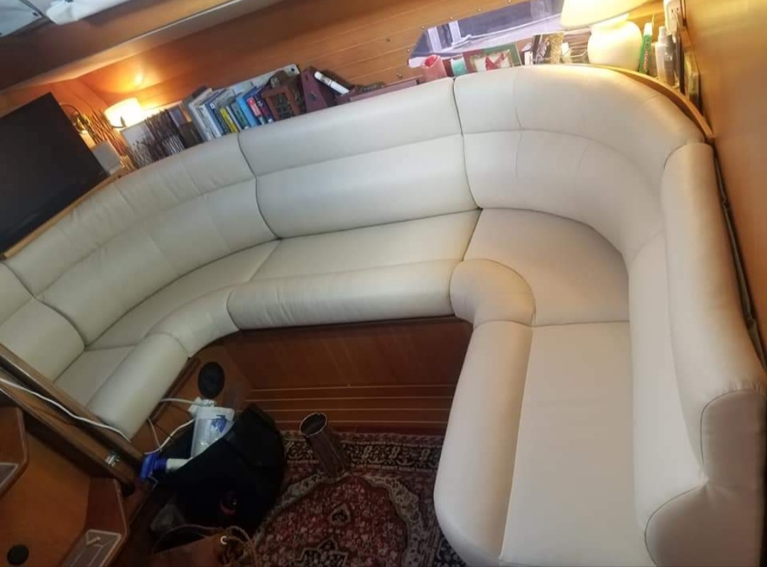 Boat Cream Couch