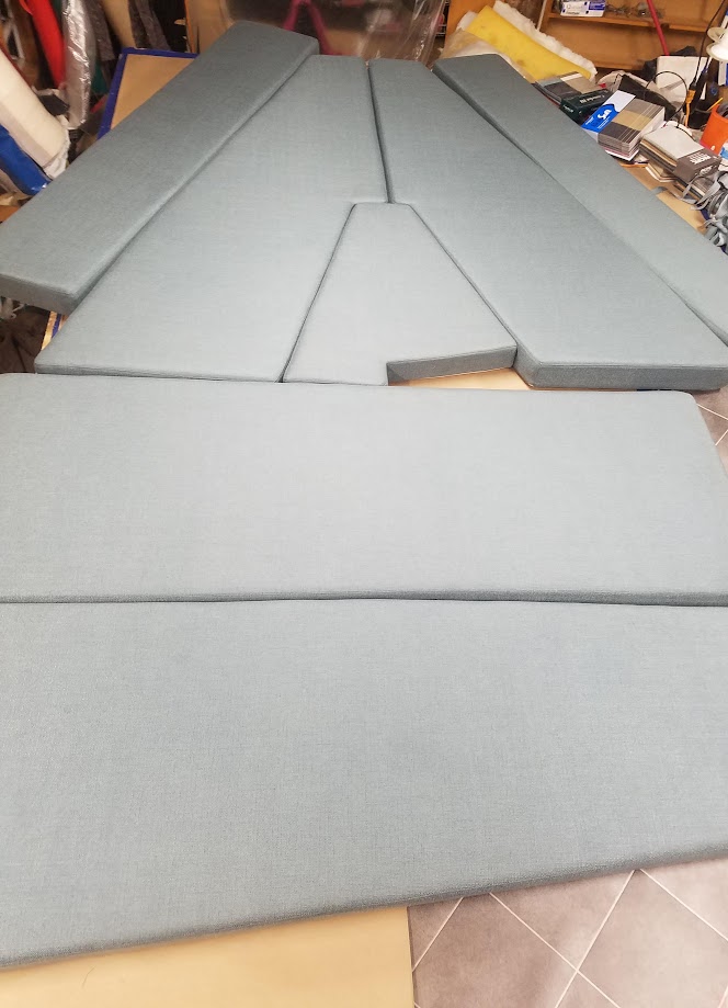 Boat Gray Midbirth